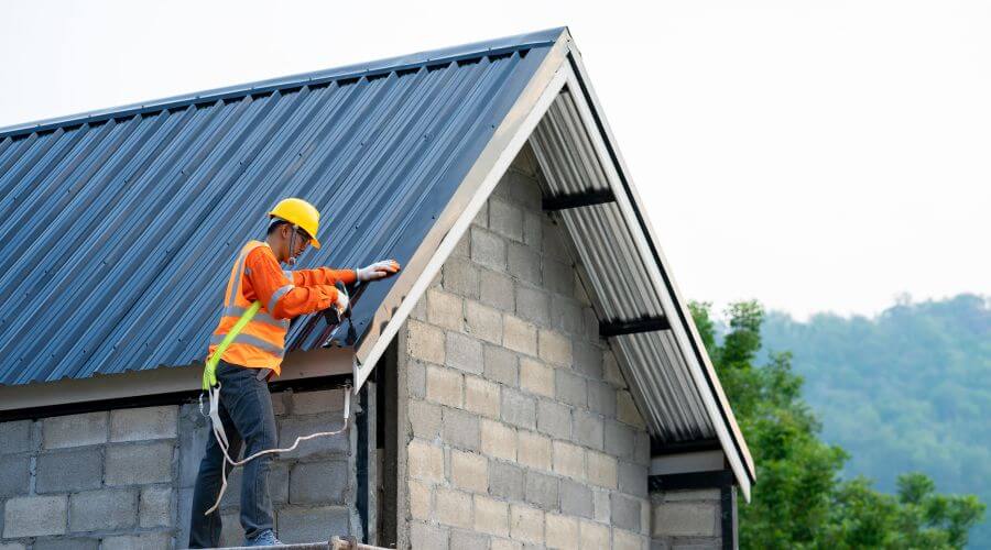 Professional residential roofers in Keno, OR